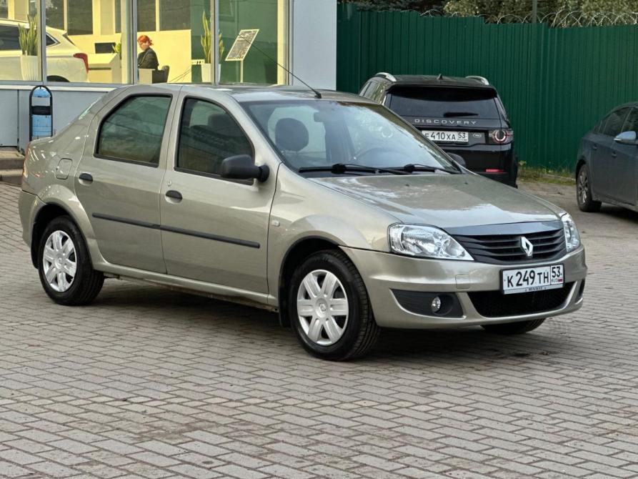 Renault Logan I Рестайлинг Великий Новгород  - изображение 1