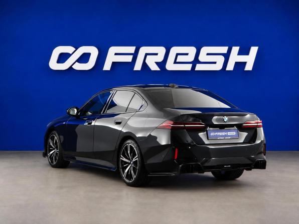 BMW 5 серии VIII (G60/G61/G68) с пробегом 2023 года, цена 6 977 900 рублей, 39441 км, седан, Автокод Объявления