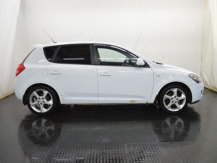 Kia Ceed I Санкт-Петербург  - изображение 4