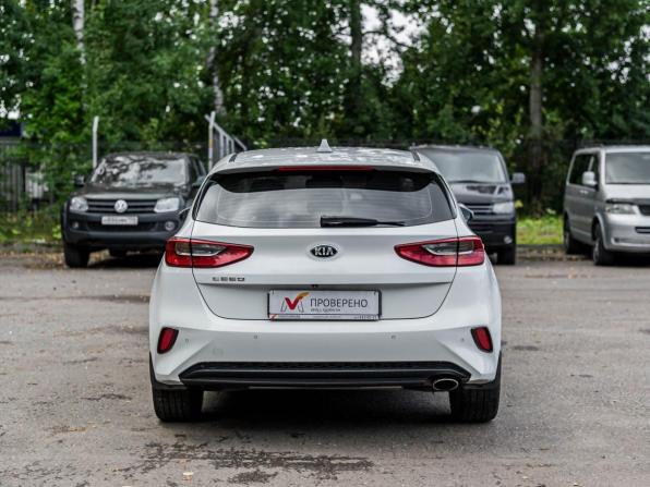 Kia Ceed III Рестайлинг с пробегом 2021 года, цена 1 560 000 рублей, 121039 км, универсал, Автокод Объявления