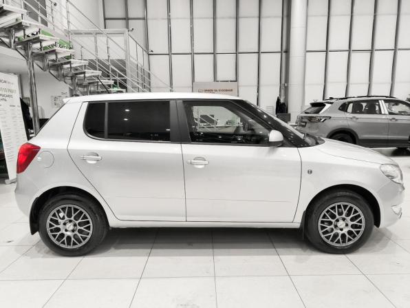 Skoda Fabia II Рестайлинг с пробегом 2013 года, цена 650 000 рублей, 118277 км, хэтчбек, Автокод Объявления