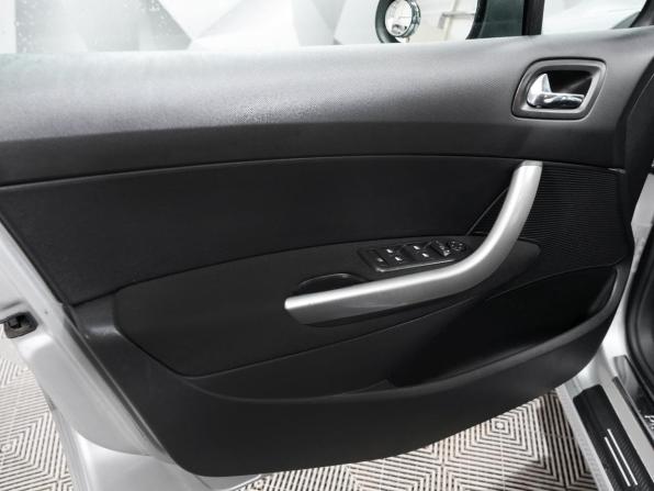 Peugeot 408 I с пробегом 2013 года, цена 632 000 рублей, 168780 км, седан, Автокод Объявления