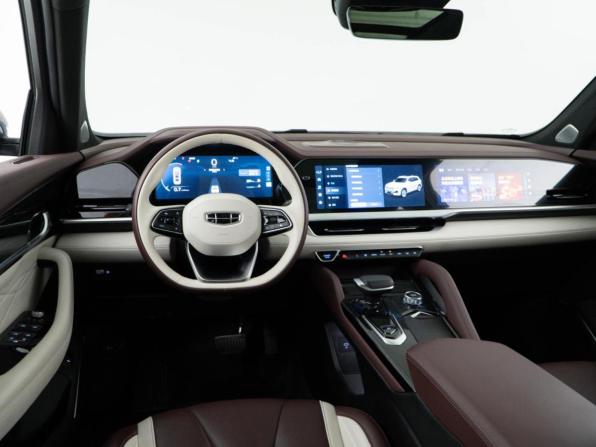Geely Monjaro I с пробегом 2023 года, цена 3 378 444 рубля, 29201 км, внедорожник, Автокод Объявления