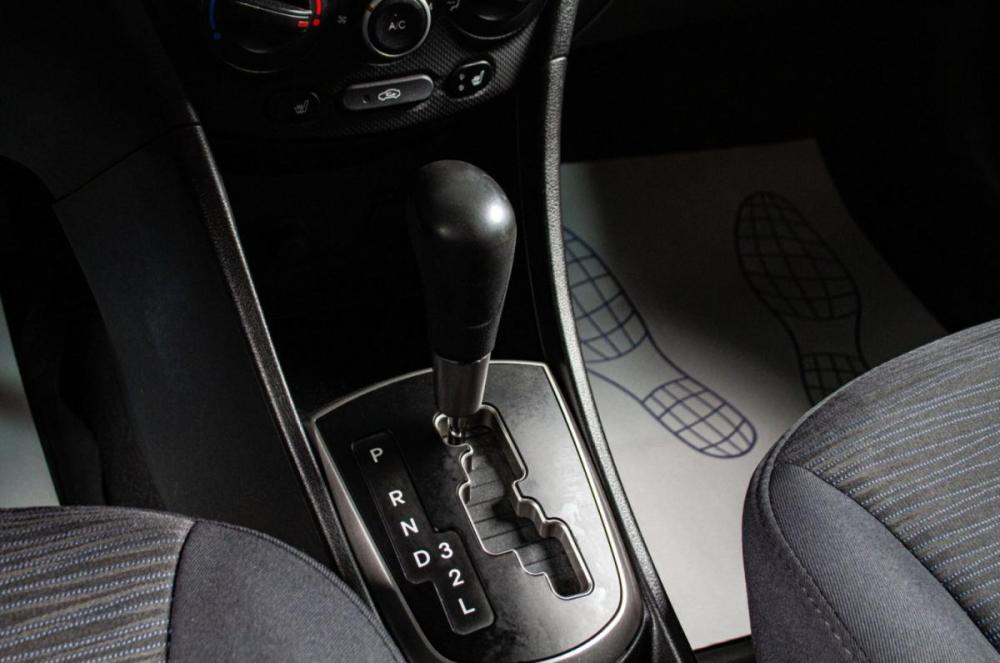 Hyundai Solaris I Рестайлинг Сургут  - изображение 15