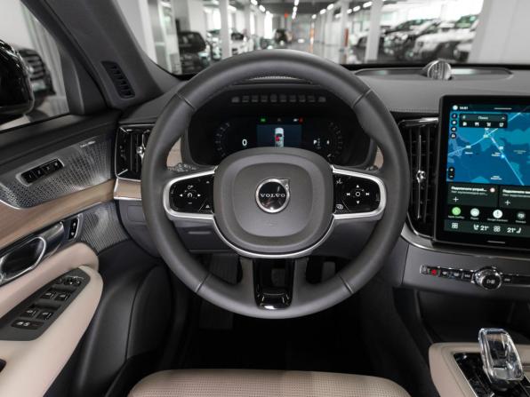 Volvo XC90 II Рестайлинг 2 с пробегом 2025 года, цена 9 950 000 рублей, 30 км, внедорожник, Автокод Объявления
