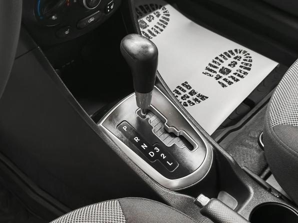 Hyundai Solaris I с пробегом 2013 года, цена 659 000 рублей, 134019 км, хэтчбек, Автокод Объявления