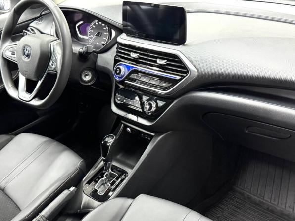 Changan Alsvin с пробегом 2024 года, цена 1 249 900 рублей, 14600 км, седан, Автокод Объявления