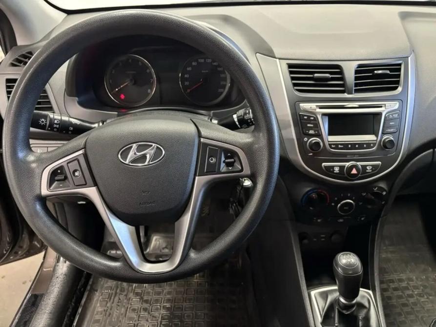 Hyundai Solaris I Рестайлинг Саратов  - изображение 10