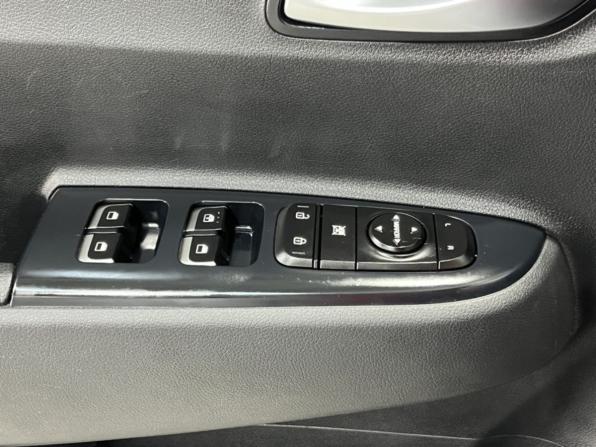 Kia Rio IV с пробегом 2020 года, цена 1 695 000 рублей, 61240 км, хэтчбек, Автокод Объявления
