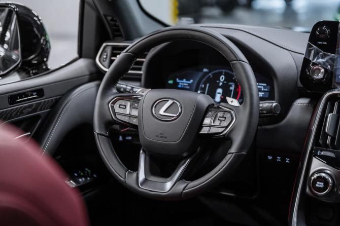 Новый Lexus LX IV 2026 года, цена 17 400 000 рублей, внедорожник, Автокод Объявления