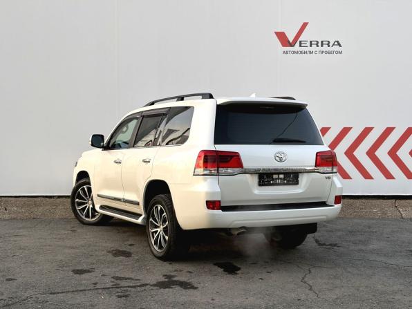 Toyota Land Cruiser 200 Series Рестайлинг 2 с пробегом 2016 года, цена 5 890 000 рублей, 171444 км, внедорожник, Автокод Объявления