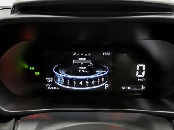 Toyota Raize I с пробегом 2020 года, цена 1 950 000 рублей, 45080 км, внедорожник, Автокод Объявления