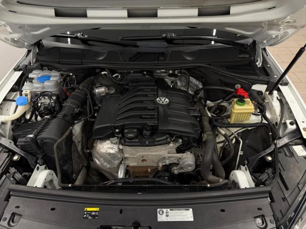 Volkswagen Touareg II Рестайлинг с пробегом 2016 года, цена 2 777 000 рублей, 142988 км, внедорожник, Автокод Объявления