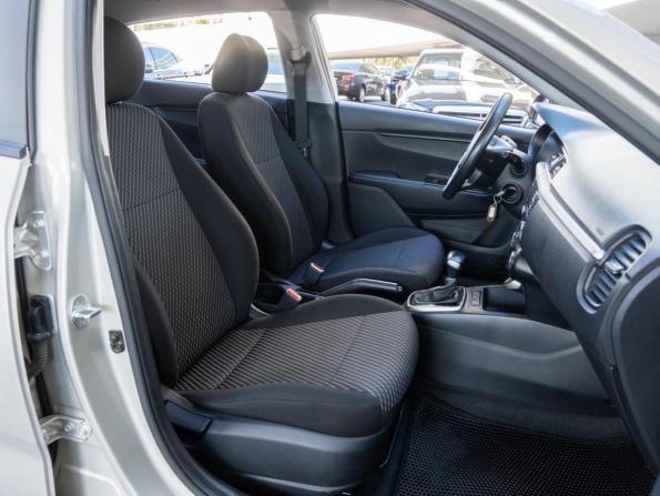 Kia Rio IV с пробегом 2019 года, цена 1 650 000 рублей, 63043 км, хэтчбек, Автокод Объявления