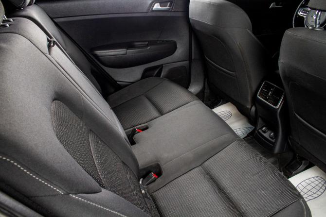 Kia Sportage IV с пробегом 2016 года, цена 1 779 000 рублей, 151000 км, внедорожник, Автокод Объявления