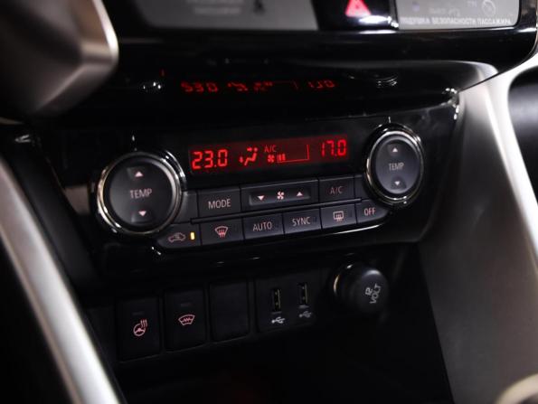 Mitsubishi Eclipse Cross I с пробегом 2019 года, цена 1 869 000 рублей, 152904 км, внедорожник, Автокод Объявления