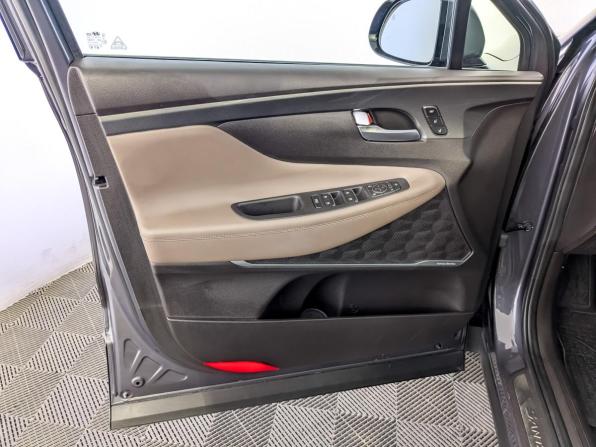 Hyundai Santa Fe IV Рестайлинг с пробегом 2022 года, цена 4 200 000 рублей, 49720 км, внедорожник, Автокод Объявления
