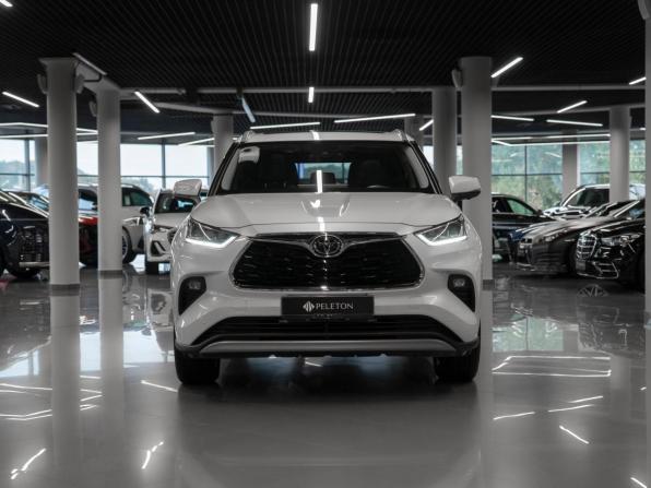 Toyota Highlander IV (XU70) с пробегом 2025 года, цена 5 200 000 рублей, 2149 км, внедорожник, Автокод Объявления