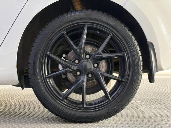 Volkswagen Golf VI с пробегом 2011 года, цена 750 000 рублей, 194405 км, хэтчбек, Автокод Объявления