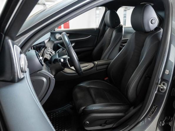 Mercedes-Benz E-Класс V (W213 S213 C238) Рестайлинг с пробегом 2021 года, цена 4 982 000 рублей, 52917 км, седан, Автокод Объявления