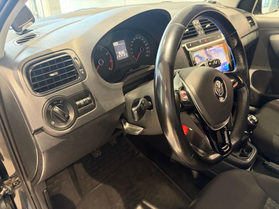 Volkswagen Polo V Рестайлинг Екатеринбург  - изображение 9