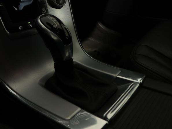 Volvo XC60 I Рестайлинг с пробегом 2016 года, цена 1 899 000 рублей, 216000 км, внедорожник, Автокод Объявления