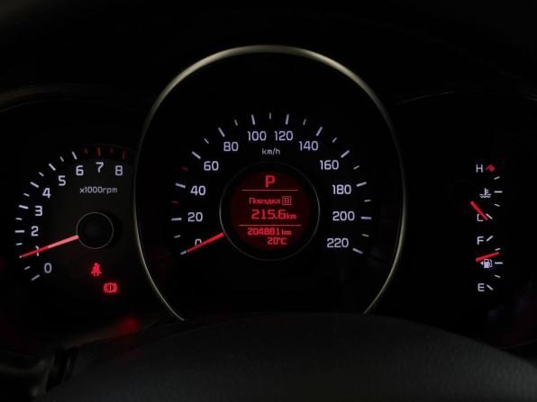 Kia Rio III Рестайлинг с пробегом 2016 года, цена 935 000 рублей, 204860 км, седан, Автокод Объявления