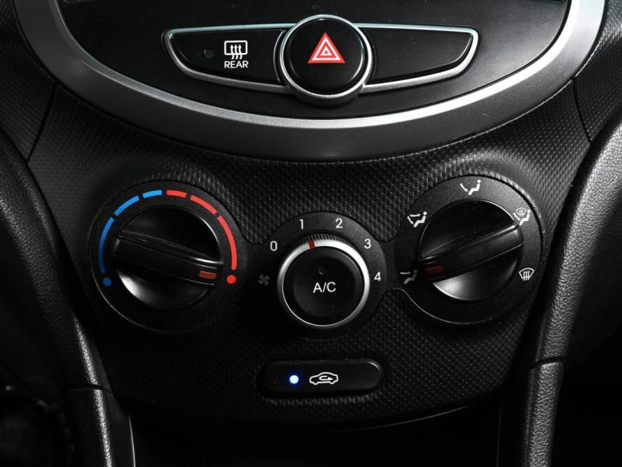 Hyundai Solaris I Ростов-на-Дону  - изображение 13
