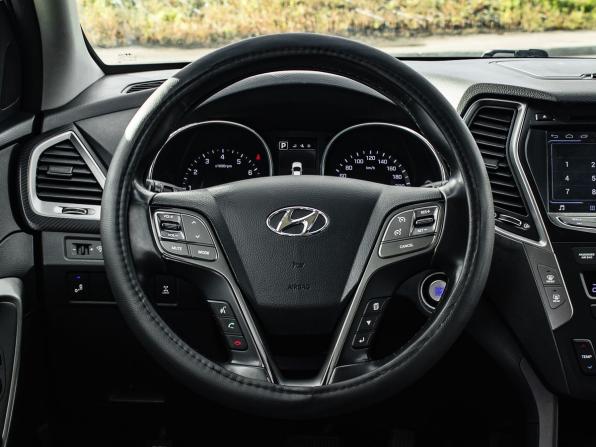 Hyundai Santa Fe III Рестайлинг с пробегом 2016 года, цена 2 250 000 рублей, 146627 км, внедорожник, Автокод Объявления
