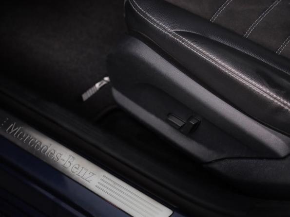 Mercedes-Benz C-Класс IV (W205) Рестайлинг с пробегом 2018 года, цена 2 349 000 рублей, 167826 км, седан, Автокод Объявления