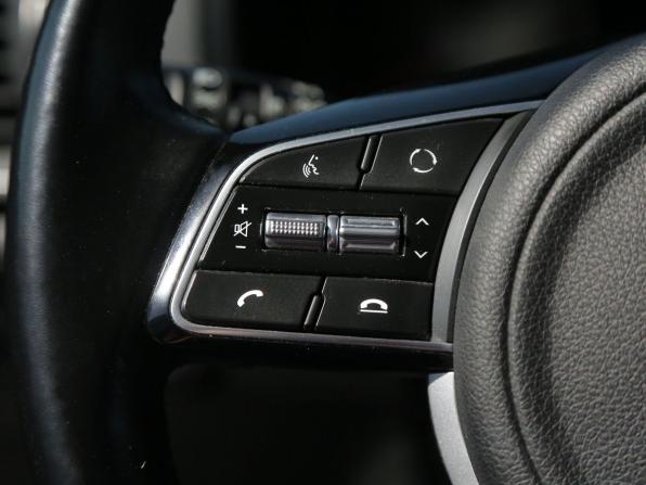 Kia Sportage IV Рестайлинг с пробегом 2020 года, цена 2 312 000 рублей, 73000 км, внедорожник, Автокод Объявления