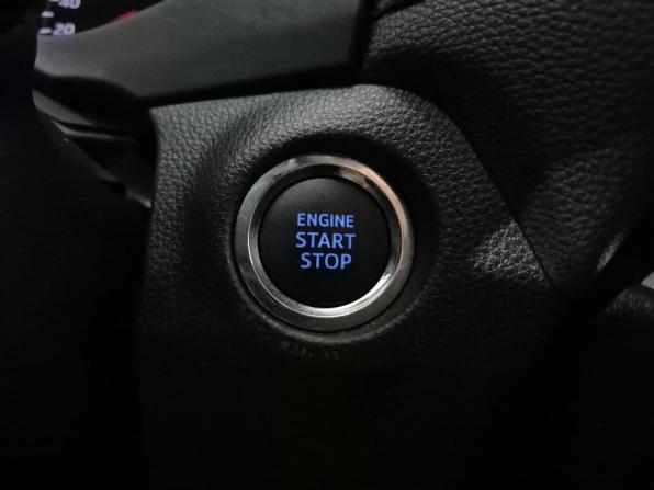 Toyota RAV4 V (XA50) с пробегом 2019 года, цена 3 100 000 рублей, 103658 км, внедорожник, Автокод Объявления