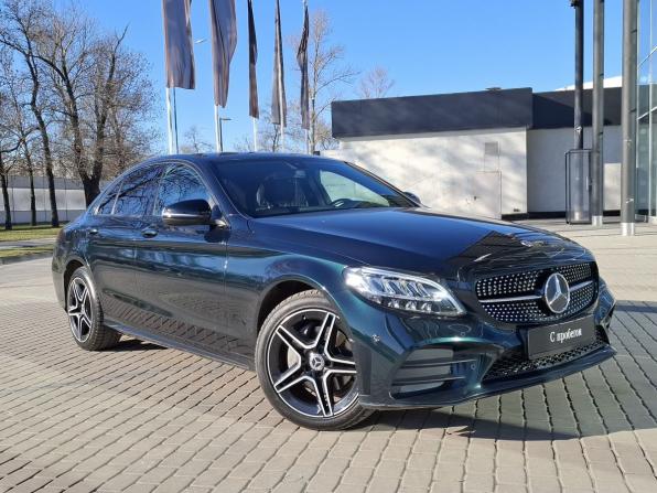 Mercedes-Benz C-Класс IV (W205) Рестайлинг с пробегом 2019 года, цена 3 120 000 рублей, 68142 км, седан, Автокод Объявления