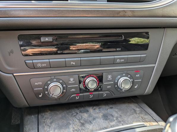 Audi A6 IV (C7) Рестайлинг с пробегом 2018 года, цена 2 350 000 рублей, 134570 км, седан, Автокод Объявления