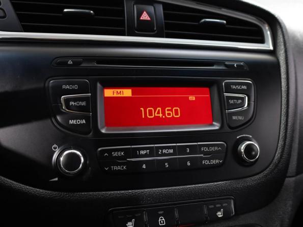 Kia Ceed II Рестайлинг с пробегом 2016 года, цена 1 449 000 рублей, 95720 км, хэтчбек, Автокод Объявления