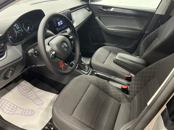 Skoda Rapid II с пробегом 2021 года, цена 1 348 000 рублей, 156000 км, лифтбек, Автокод Объявления