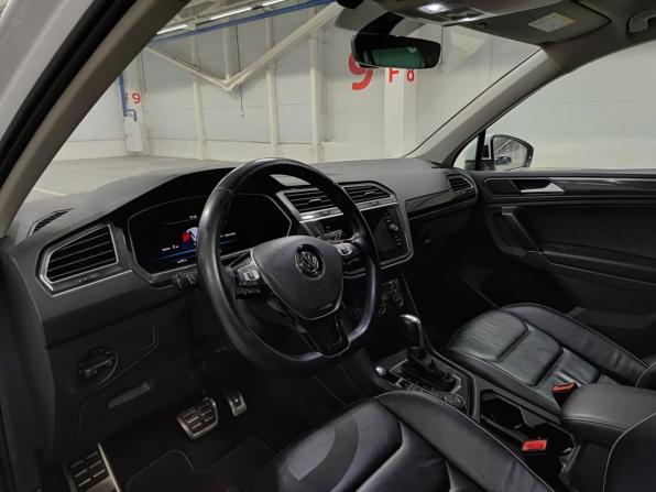 Volkswagen Tiguan II с пробегом 2018 года, цена 2 384 000 рублей, 136283 км, внедорожник, Автокод Объявления