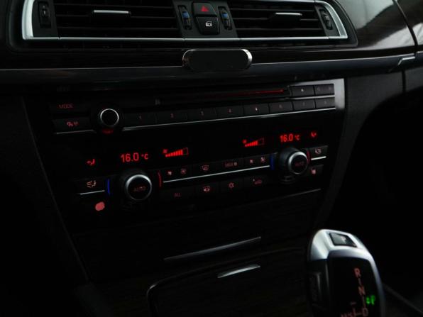 BMW 7 серии V (F01/F02/F04) с пробегом 2010 года, цена 1 899 077 рублей, 83052 км, седан, Автокод Объявления