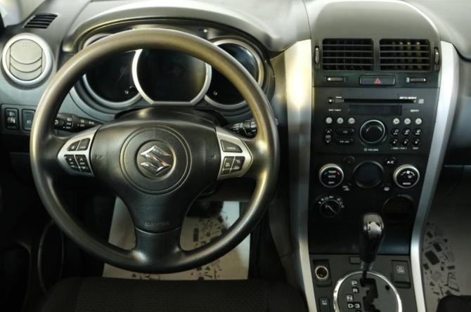Suzuki Grand Vitara II Рестайлинг с пробегом 2010 года, цена 969 000 рублей, 122000 км, внедорожник, Автокод Объявления