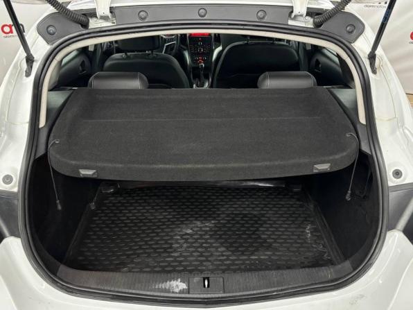 Opel Astra J с пробегом 2012 года, цена 749 000 рублей, 163000 км, хэтчбек, Автокод Объявления