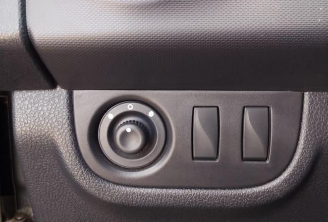 Renault Logan II Рестайлинг с пробегом 2021 года, цена 1 590 000 рублей, 24685 км, седан, Автокод Объявления