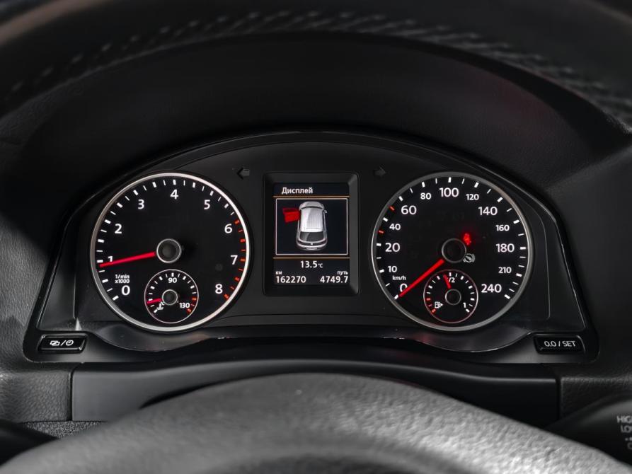 Volkswagen Tiguan I Рестайлинг Санкт-Петербург  - изображение 19