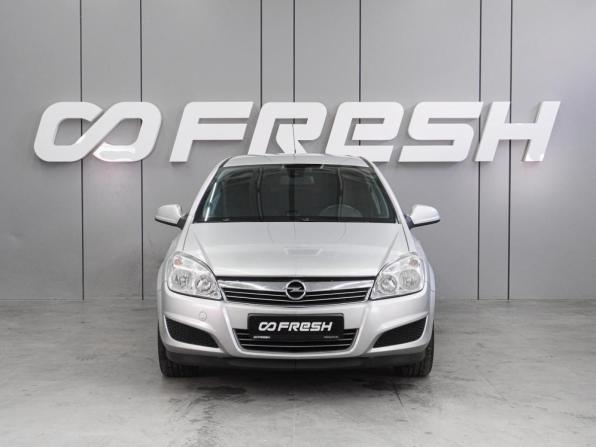 Opel Astra H Рестайлинг с пробегом 2010 года, цена 699 000 рублей, 180051 км, седан, Автокод Объявления