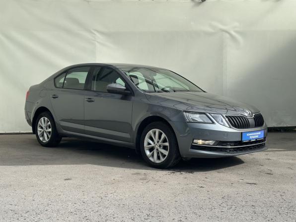 Skoda Octavia III (A7) Рестайлинг с пробегом 2018 года, цена 1 740 000 рублей, 148900 км, лифтбек, Автокод Объявления