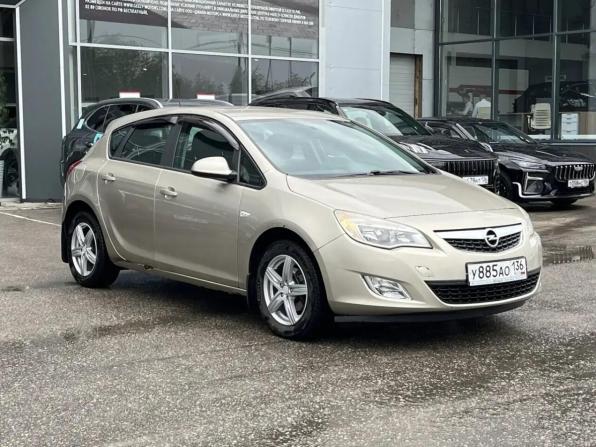 Opel Astra J с пробегом 2012 года, цена 563 000 рублей, 152088 км, хэтчбек, Автокод Объявления