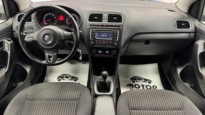 Volkswagen Polo V с пробегом 2014 года, цена 530 000 рублей, 325353 км, седан, Автокод Объявления