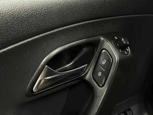 Volkswagen Polo V с пробегом 2013 года, цена 948 000 рублей, 135227 км, седан, Автокод Объявления