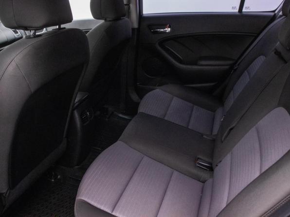 Kia Cerato III Рестайлинг (Classic) с пробегом 2019 года, цена 1 395 000 рублей, 121265 км, седан, Автокод Объявления