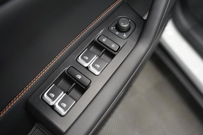 Geely Okavango I Рестайлинг с пробегом 2024 года, цена 2 950 000 рублей, 33500 км, внедорожник, Автокод Объявления