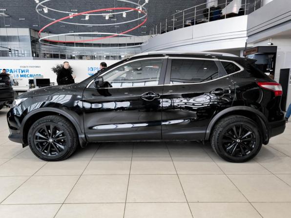 Nissan Qashqai II с пробегом 2017 года, цена 2 099 000 рублей, 95280 км, внедорожник, Автокод Объявления